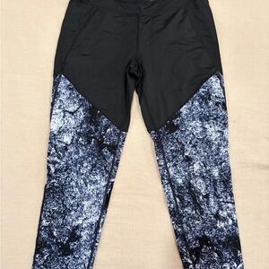 Calvin Klein Black and Blue Patterned Leggings